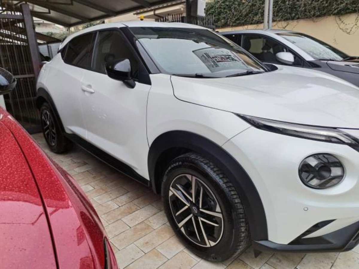 Nissan Juke 1.0 dig-t Acenta 114cv (6)