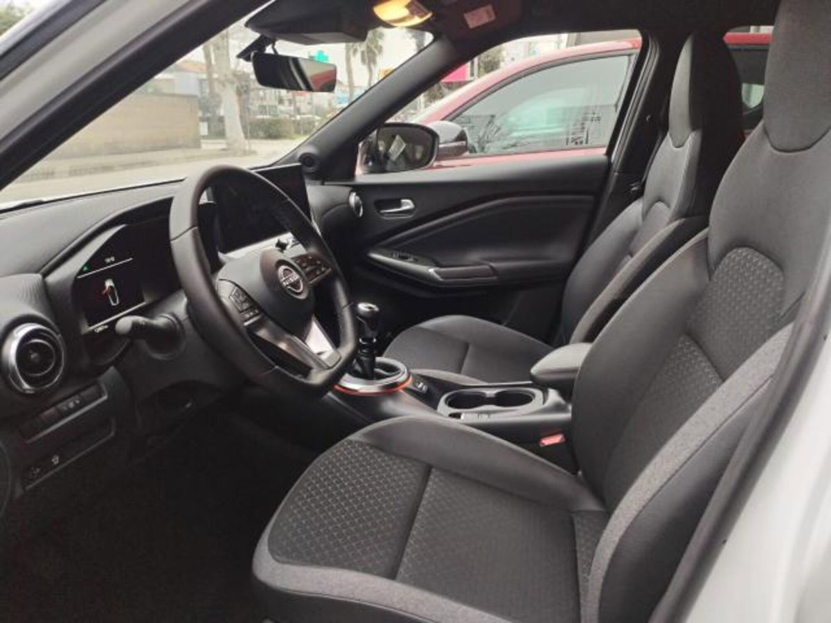 Nissan Juke 1.0 dig-t Acenta 114cv (7)