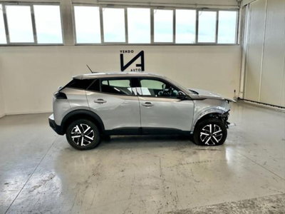 Peugeot 2008 PureTech 100 S&S Allure (8)