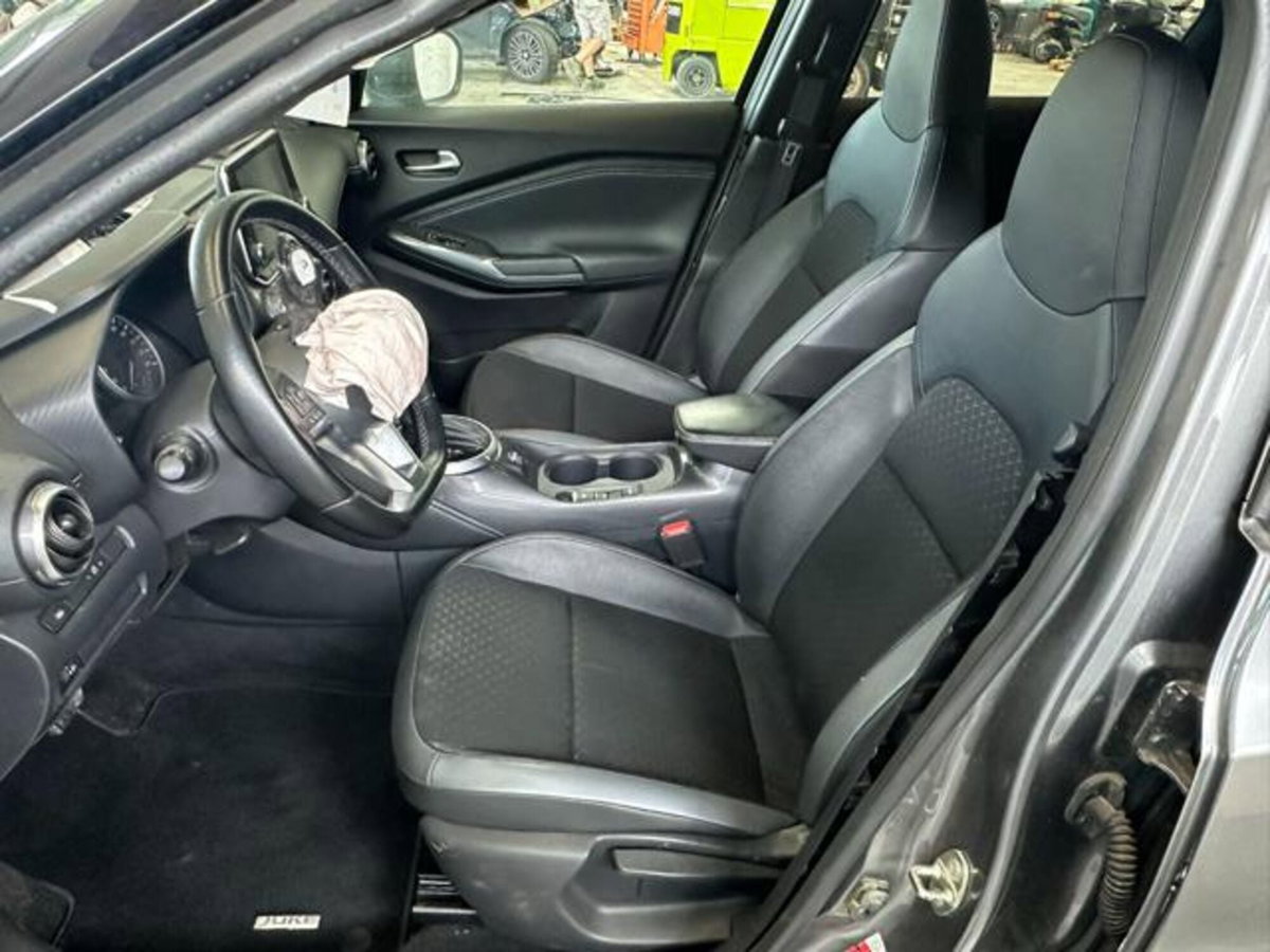 Nissan Juke 1.6 hev N-Connecta (11)