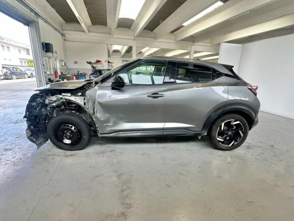 Nissan Juke 1.6 hev N-Connecta (4)