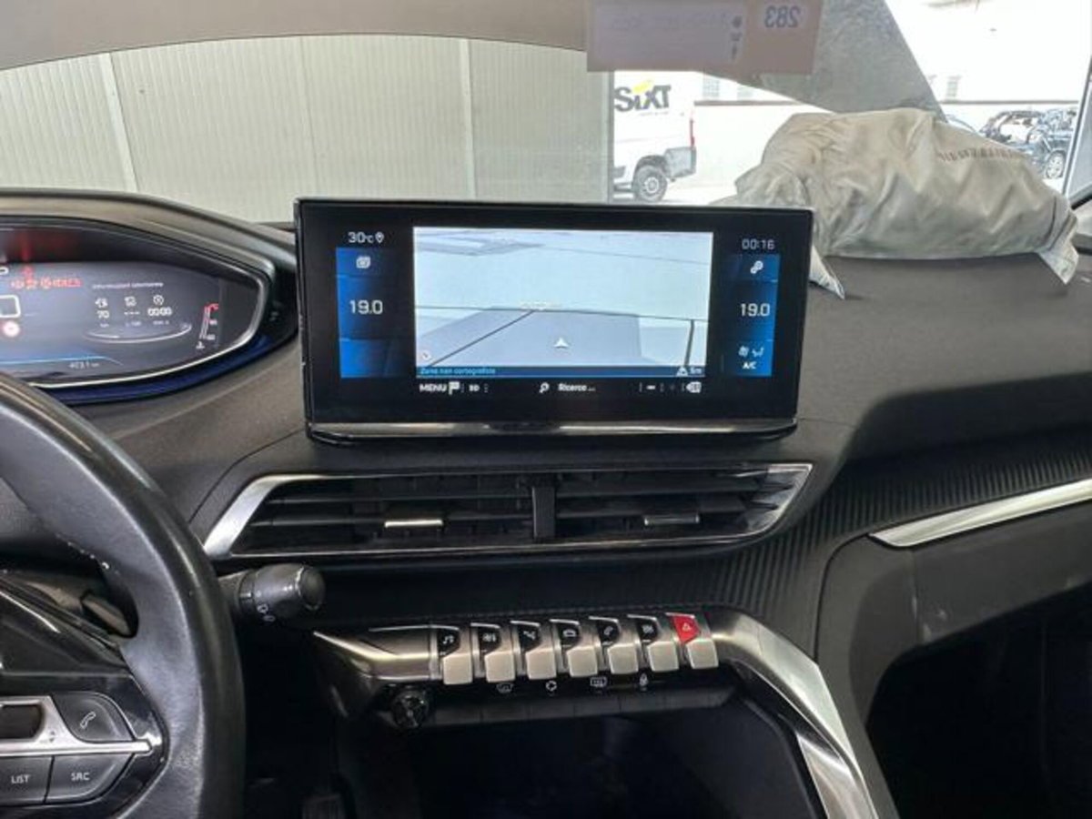 Peugeot 3008 BlueHDi 130 S&S EAT8 Allure Pack (16)