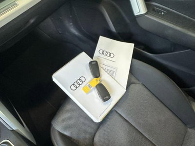 Audi Q2 Q2 30 TFSI Identity Black (19)