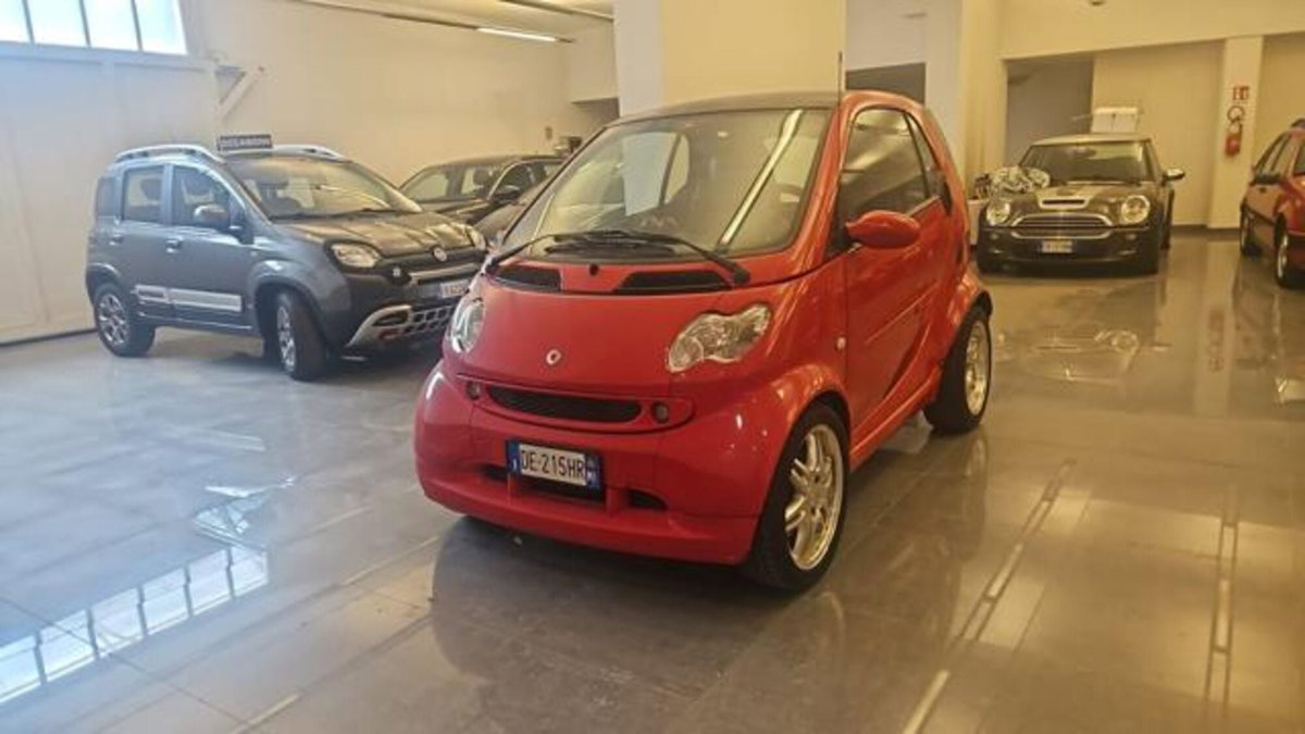 smart Fortwo 700 coupé Brabus (55 kW)
