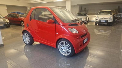 smart Fortwo 700 coupé Brabus (55 kW) (2)