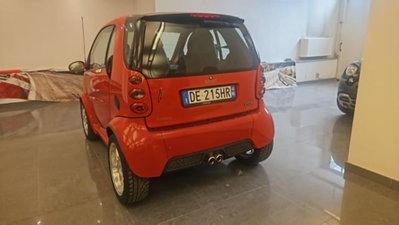 smart Fortwo 700 coupé Brabus (55 kW) (4)