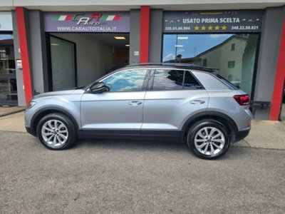 Volkswagen T-Roc 1.0 tsi Style 115cv (17)