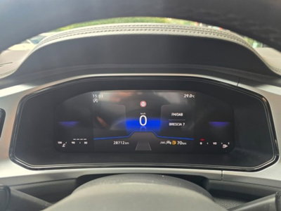 Volkswagen T-Roc 1.0 tsi Style 115cv (7)