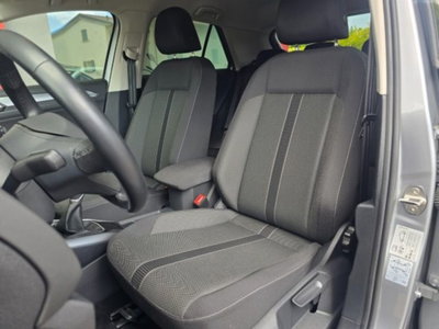 Volkswagen T-Roc 1.0 tsi Style 115cv (9)