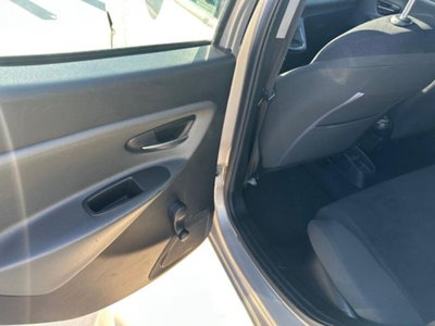 Lancia Ypsilon 1.2 69 CV 5 porte GPL Ecochic Gold (12)
