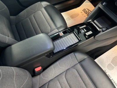 Citroen C4 1.5 bluehdi Max s&s 130cv eat8 (17)