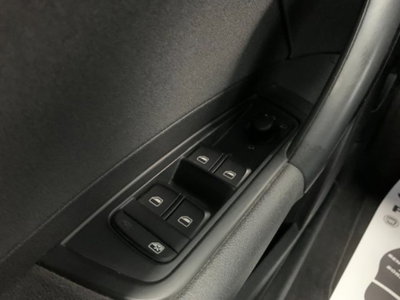 Audi A1 Sportback 1.6 TDI 105 CV Ambition (17)