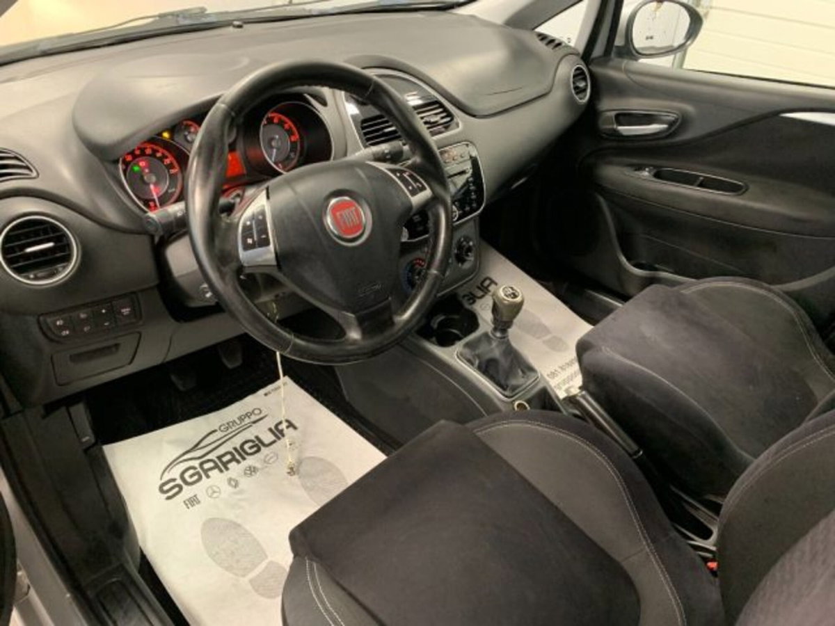 Fiat Punto 1.4 8V 5 porte Natural Power Lounge (10)