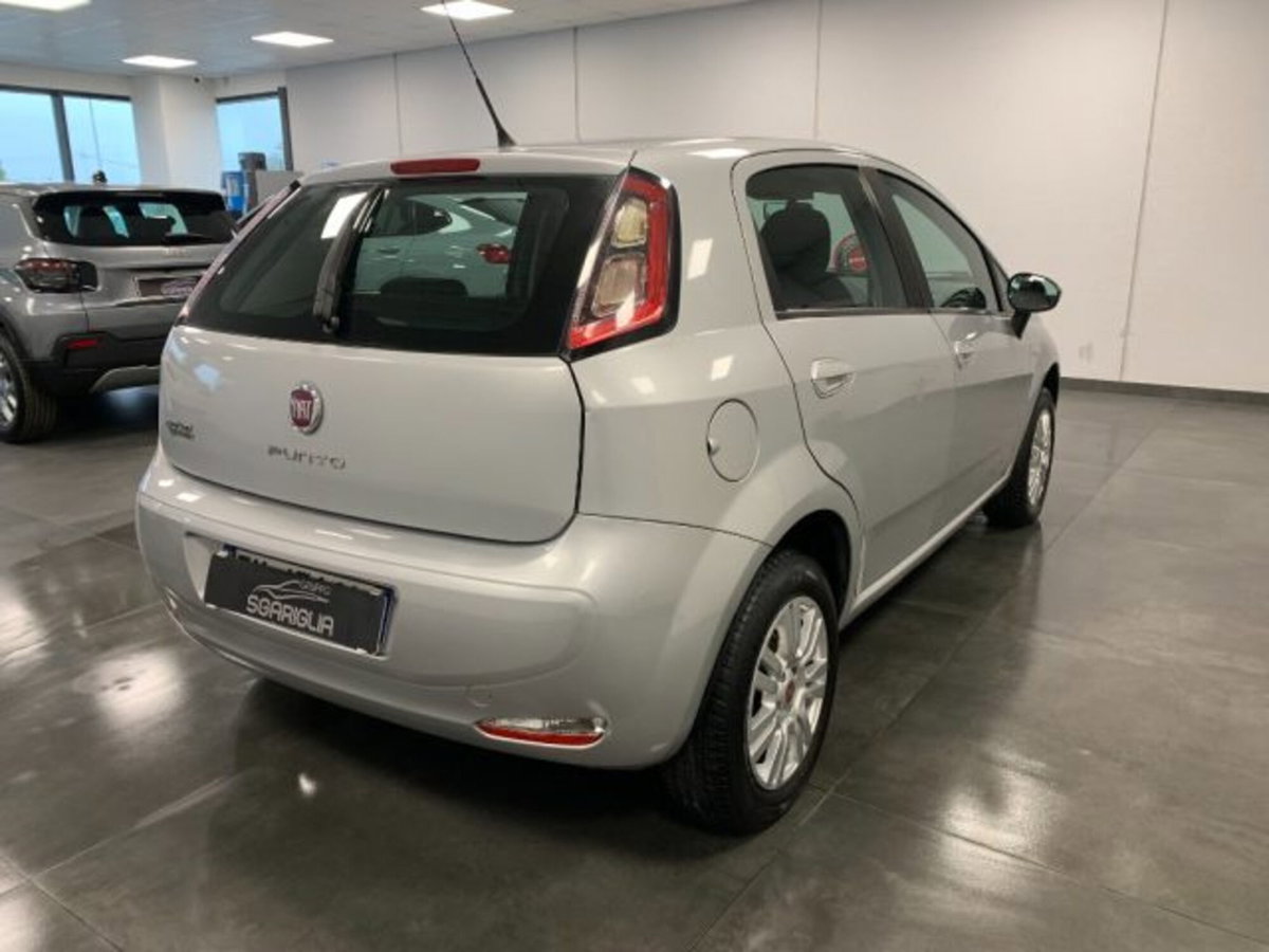 Fiat Punto 1.4 8V 5 porte Natural Power Lounge (6)