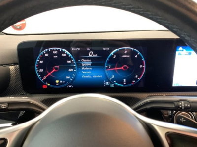 Mercedes-Benz Classe A 180 d AMG Line Premium Plus auto (20)