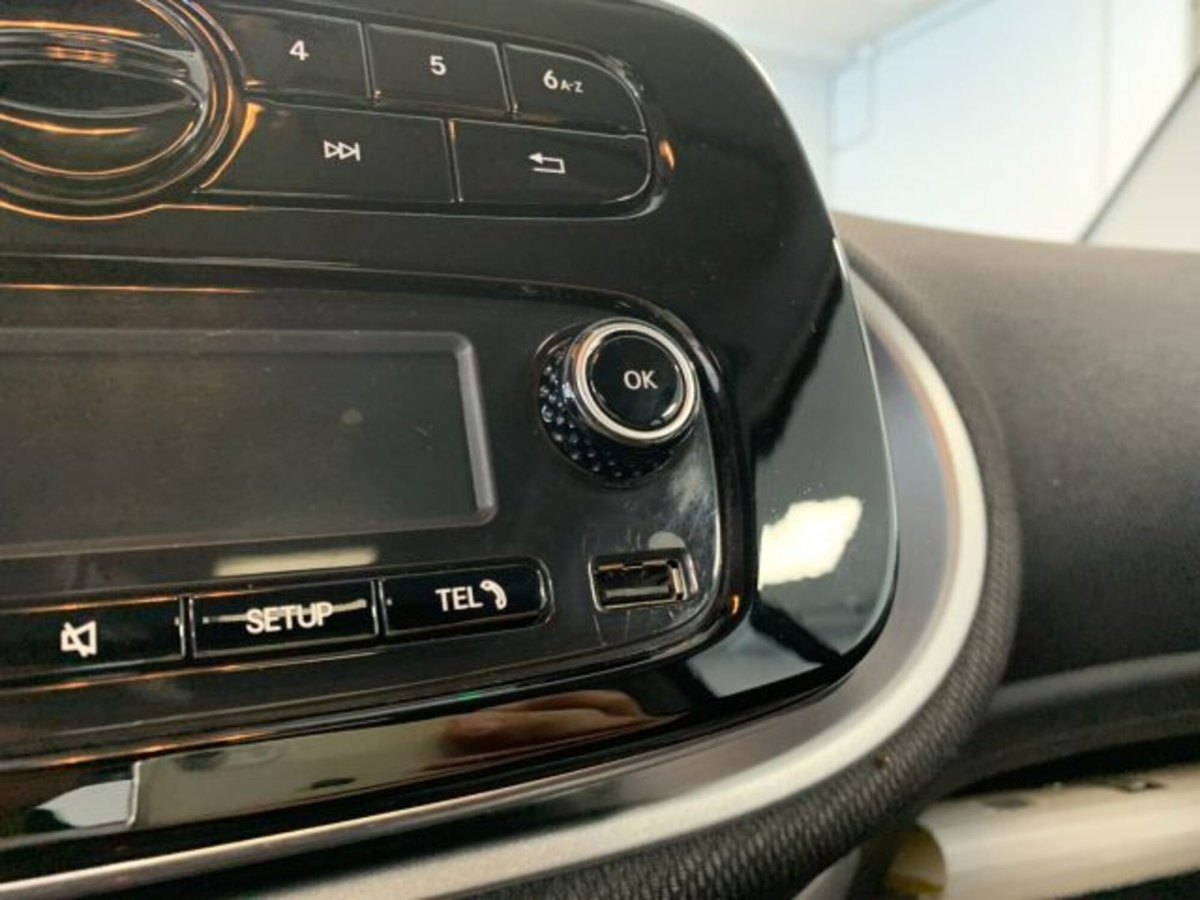 smart Fortwo 70 1.0 twinamic Youngster (16)