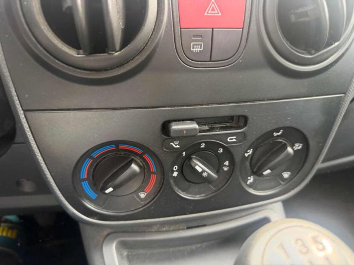 Peugeot Bipper Mix 1.4 HDi 70CV (7)
