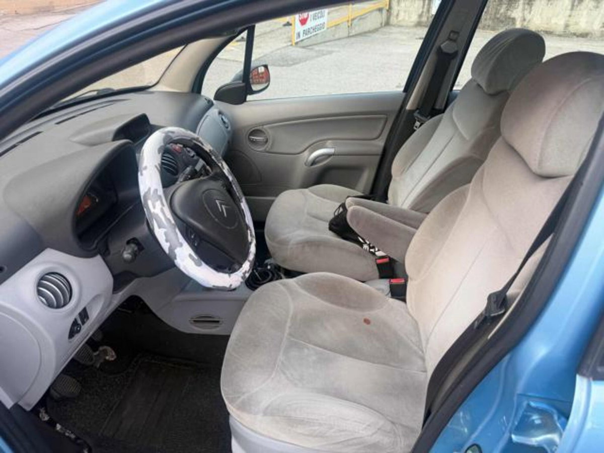 Citroen C3 1.4 HDi 70CV Classique (14)