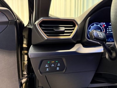 Cupra Formentor 1.5 e-hybrid 204cv dsg (10)