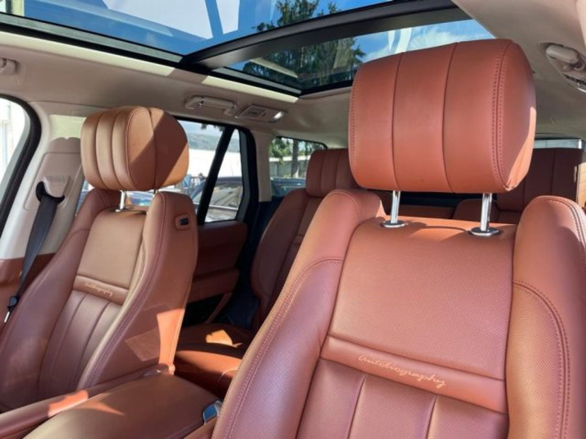 Land Rover Range Rover 4.4 SDV8 Autobiography (12)