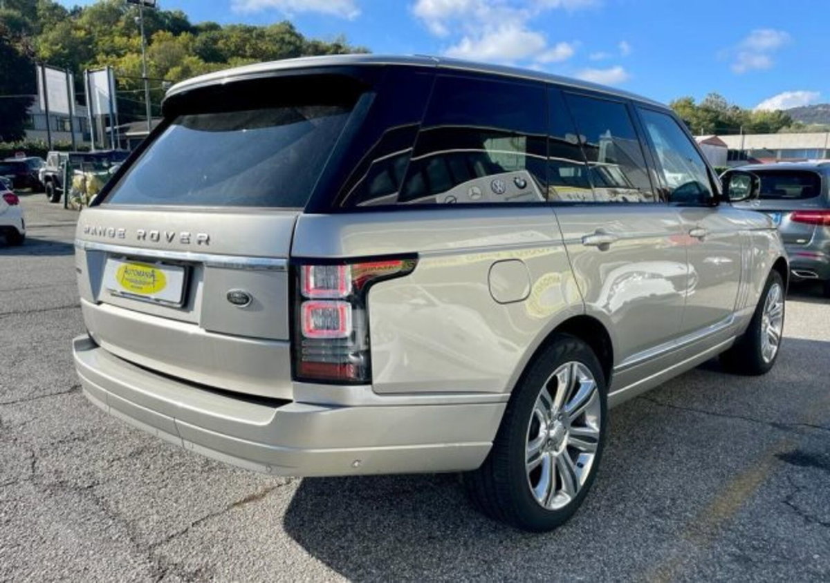 Land Rover Range Rover 4.4 SDV8 Autobiography (5)