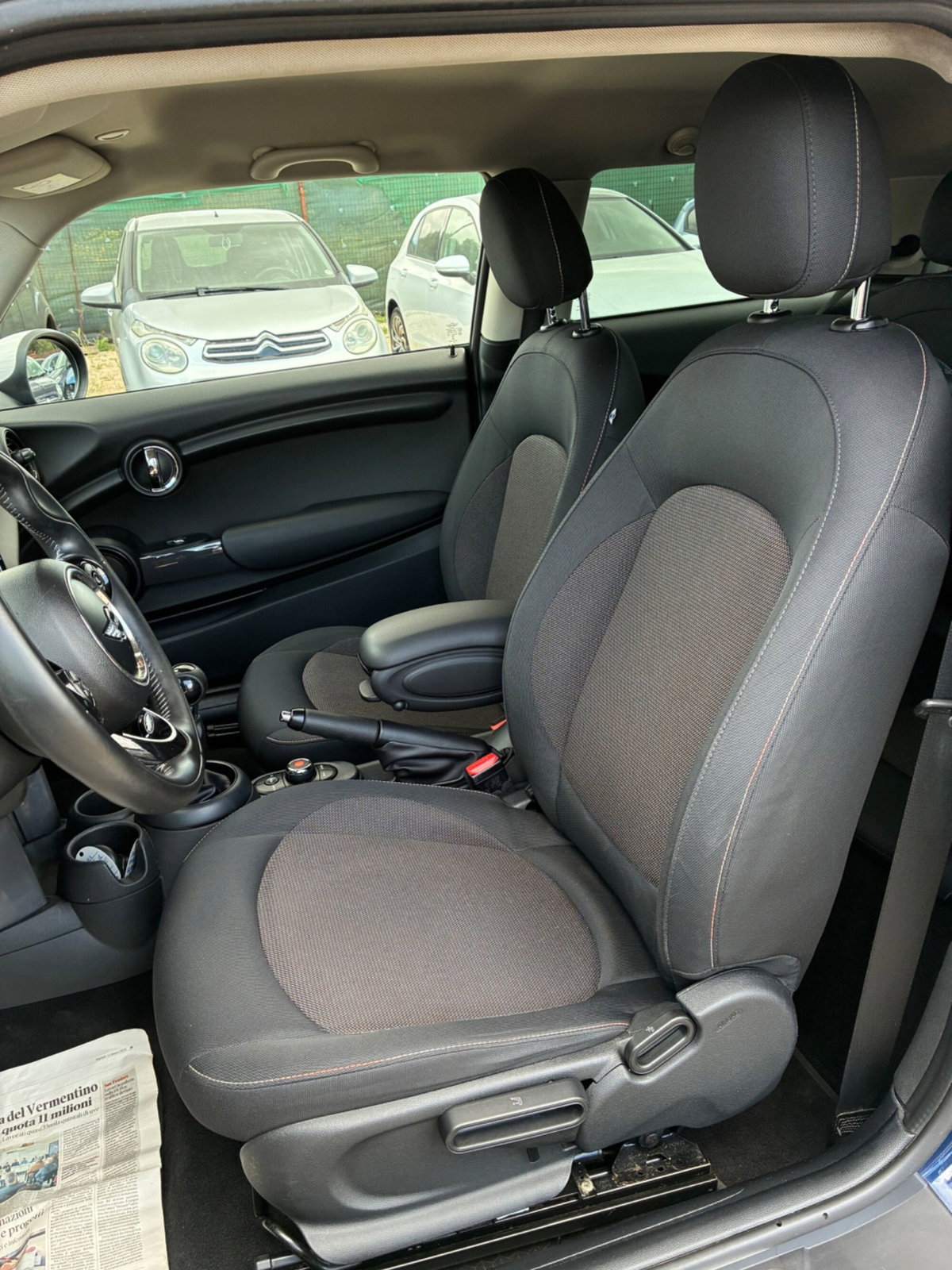 MINI Mini 1.5 Cooper D Business (11)