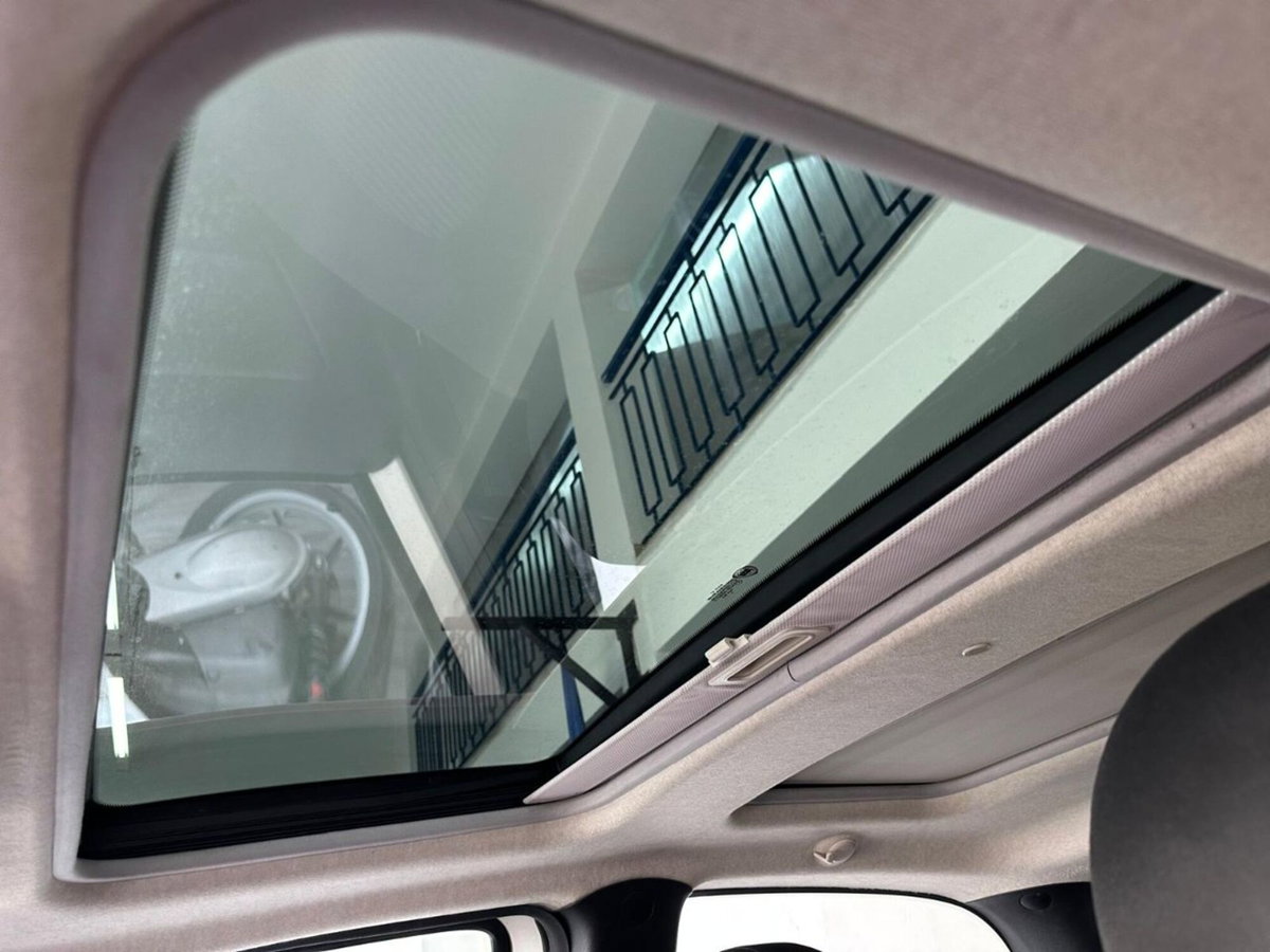 Lancia Ypsilon 1.2 (16)