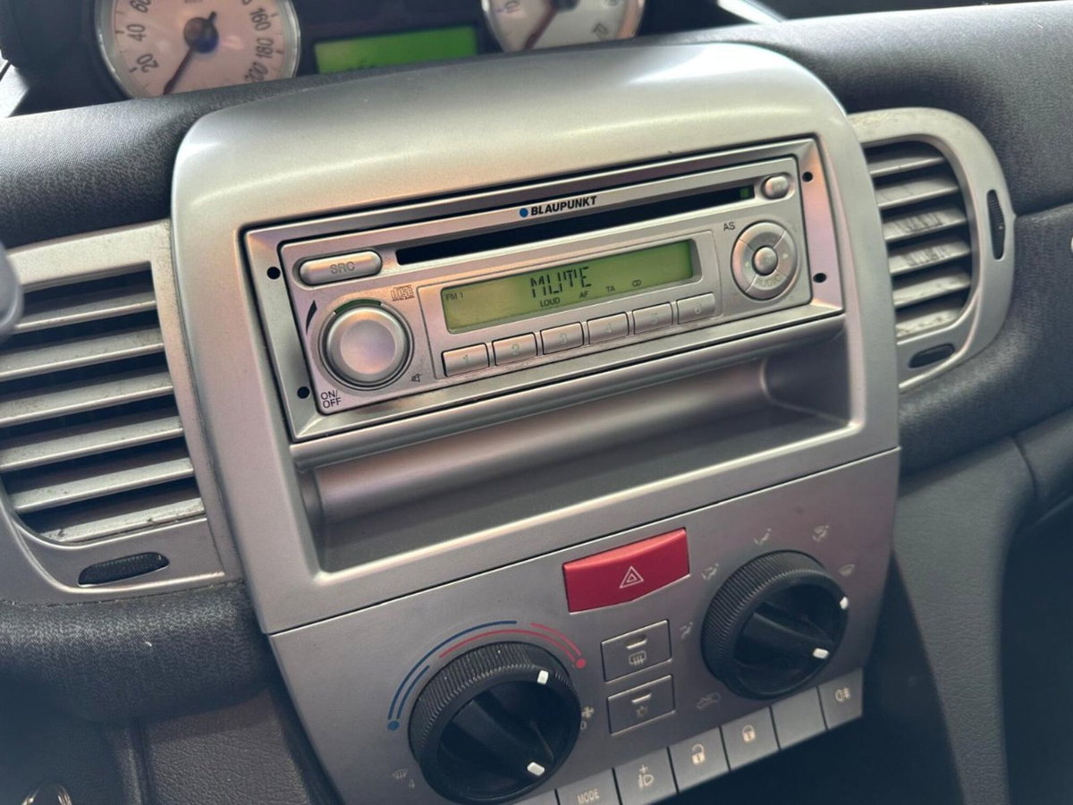 Lancia Ypsilon 1.2 (19)