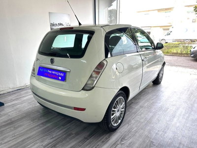 Lancia Ypsilon 1.2 (5)