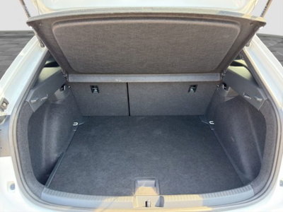 Volkswagen Taigo 1.0 tsi R-Line 115cv dsg (14)