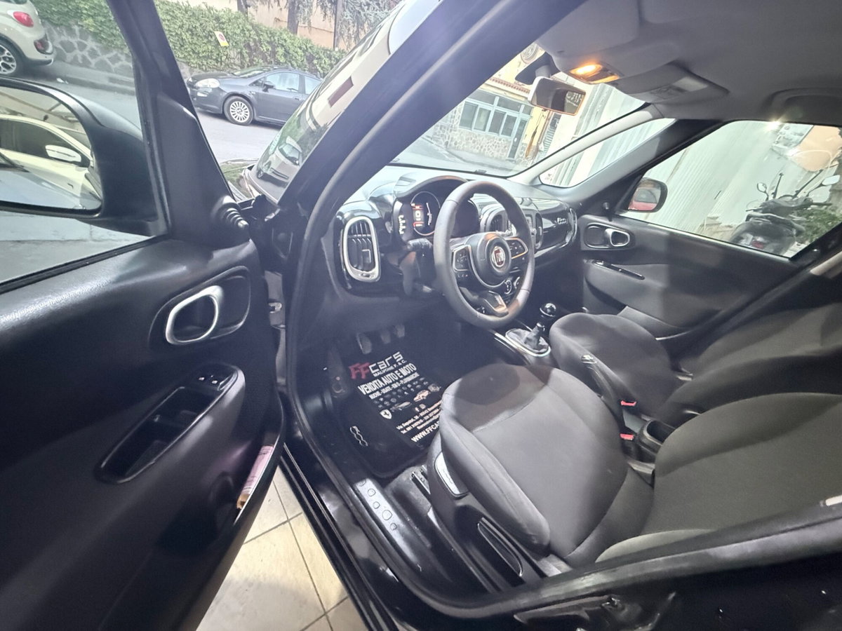 Fiat 500L 1.6 Multijet 120 CV Sport (12)