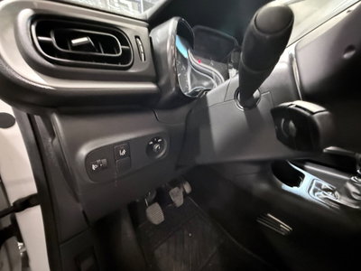 Citroen C3 BlueHDi 100 S&S Feel (13)