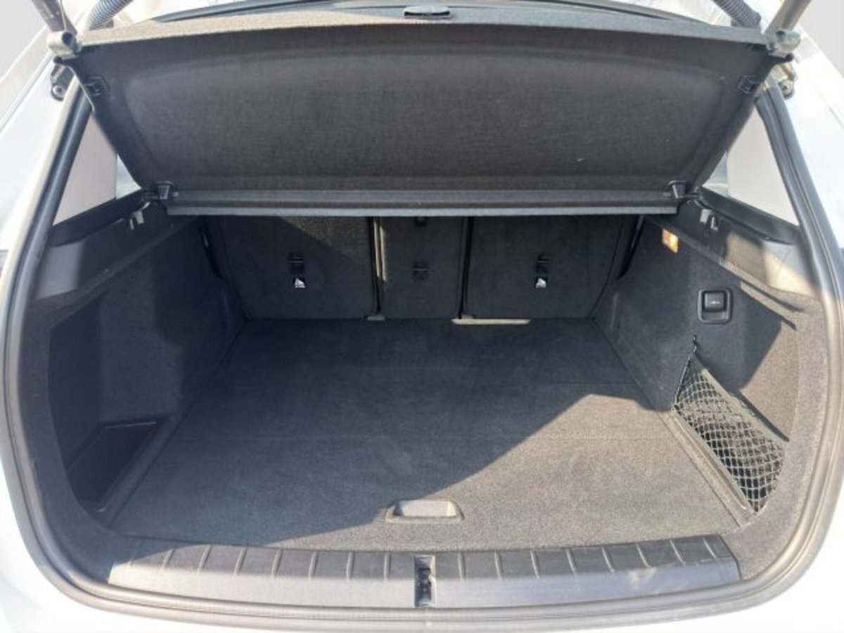 BMW X1 sDrive18d Advantage (14)