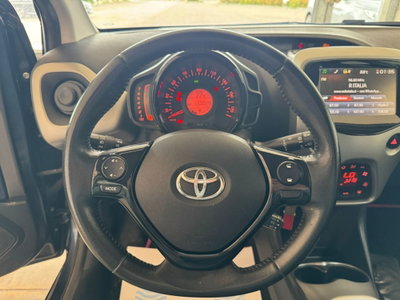 Toyota Aygo 1.0 VVT-i 69 CV 5 porte x-cool TSS (19)