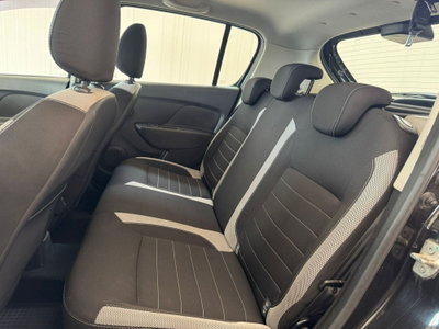 Dacia Sandero 1.5 dCi 8V 75CV Lauréate N1 (17)