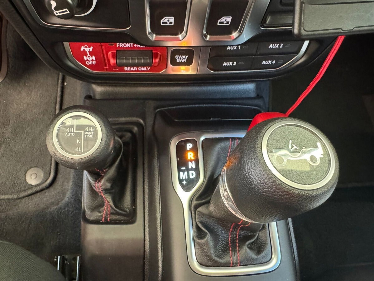 Jeep Wrangler 2.2 Mjt II Rubicon (12)