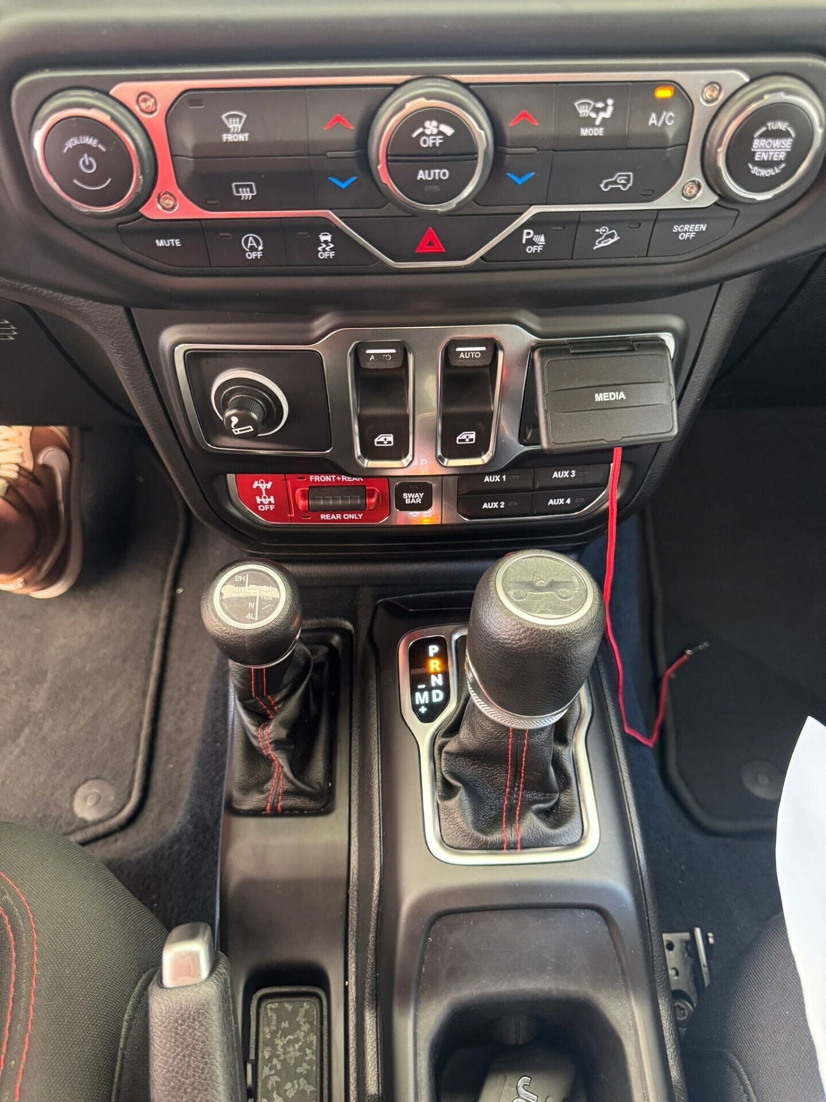Jeep Wrangler 2.2 Mjt II Rubicon (14)