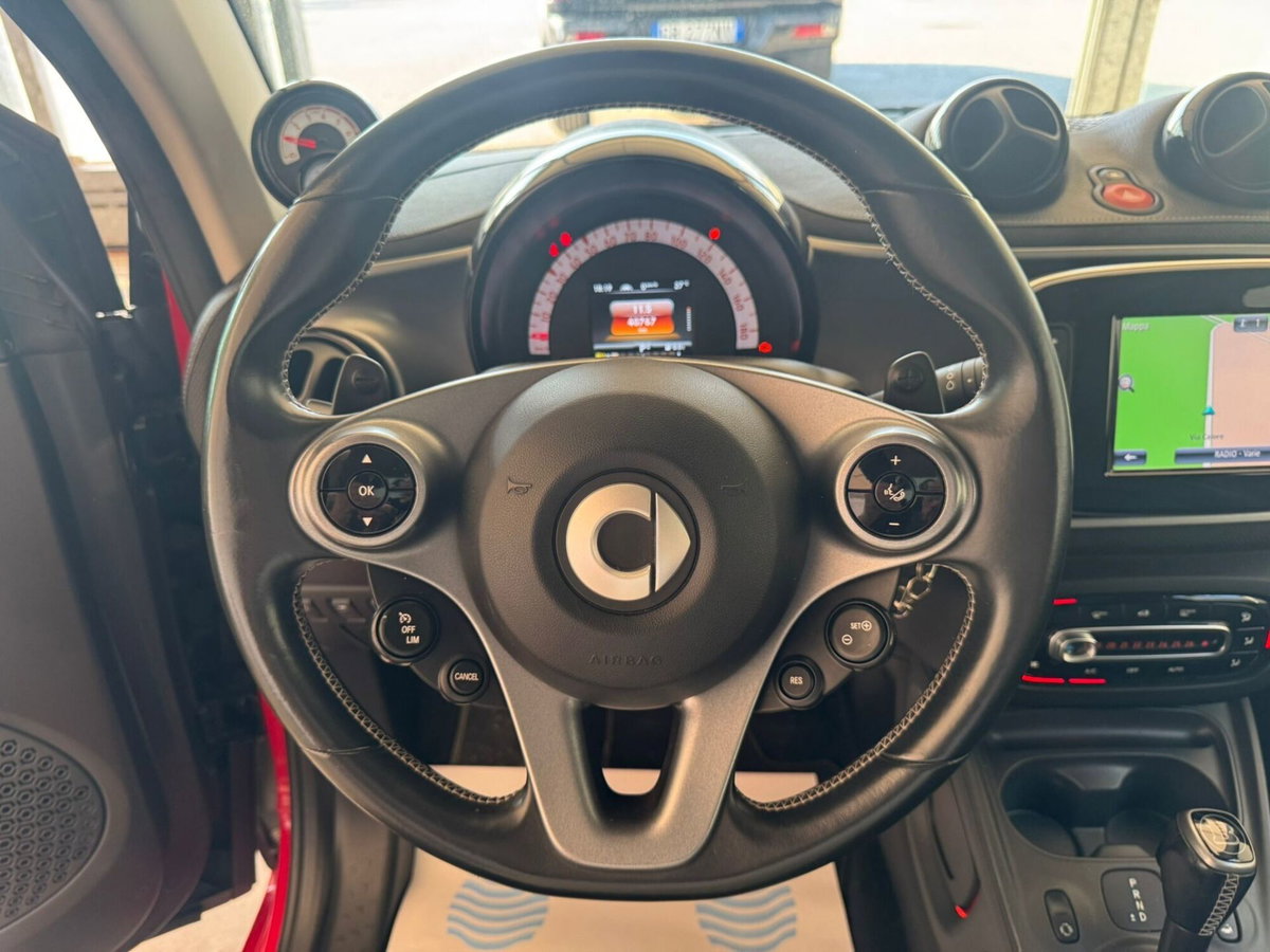 smart Fortwo Cabrio 90 0.9 T twinamic cabrio BRABUS Style (10)
