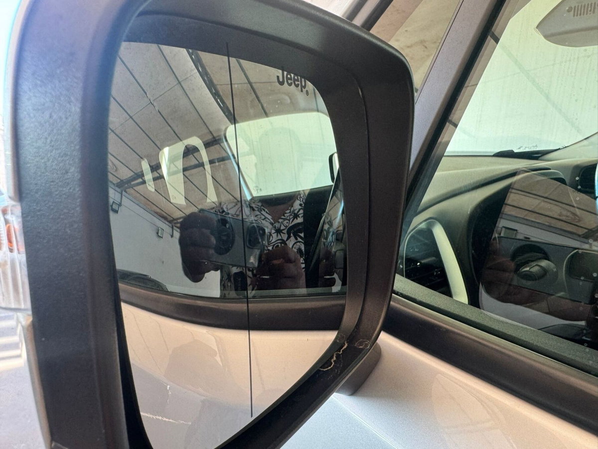 Jeep Renegade 1.6 Mjt 120 CV Limited (11)