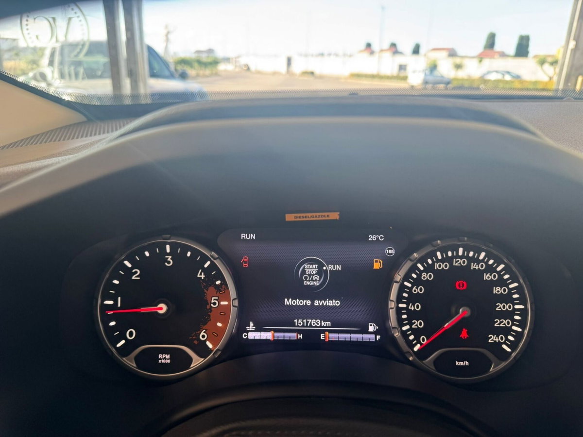 Jeep Renegade 1.6 Mjt 120 CV Limited (20)
