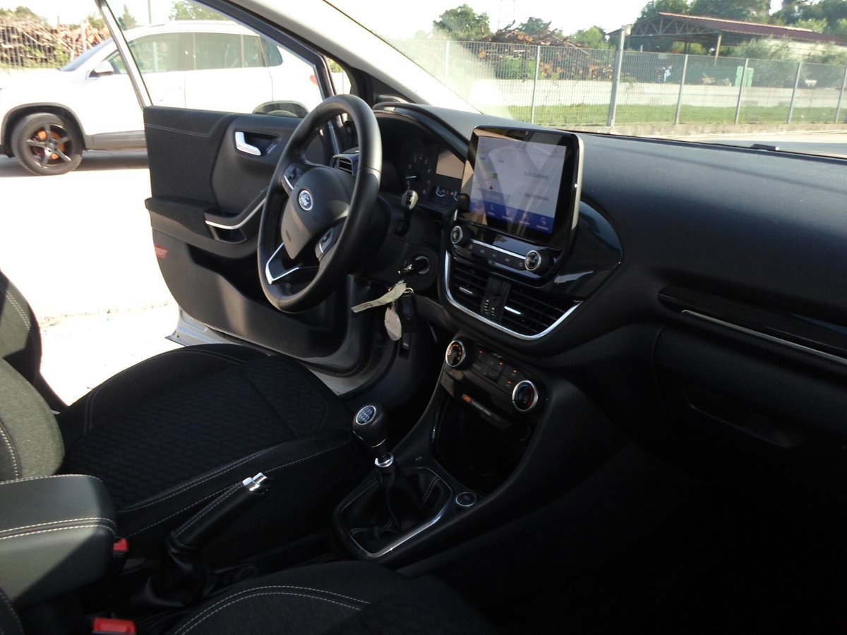 Ford Puma 1.0 EcoBoost Hybrid 125 CV S&S aut. Titanium X (19)