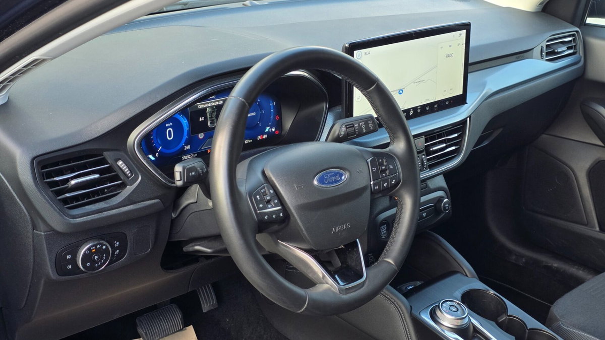 Ford Focus 1.5 EcoBlue 115 CV automatico 5p. Active Style (11)