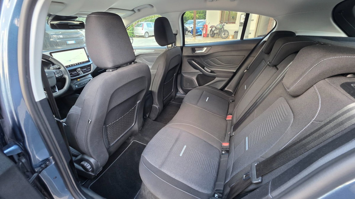 Ford Focus 1.5 EcoBlue 115 CV automatico 5p. Active Style (13)