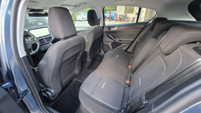 Ford Focus 1.5 EcoBlue 115 CV automatico 5p. Active Style (13)
