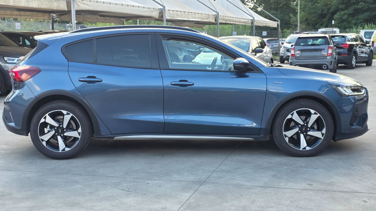 Ford Focus 1.5 EcoBlue 115 CV automatico 5p. Active Style (9)