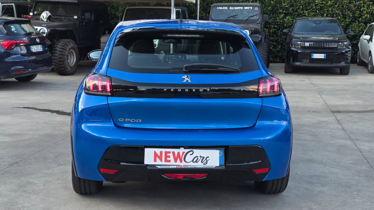 Peugeot 208 motore elettrico 136 CV 5 porte Allure Pack (6)