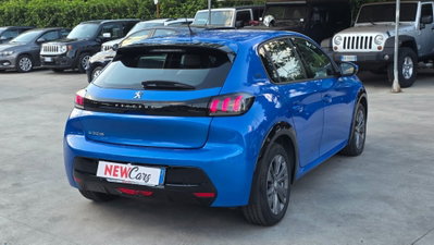 Peugeot 208 motore elettrico 136 CV 5 porte Allure Pack (7)