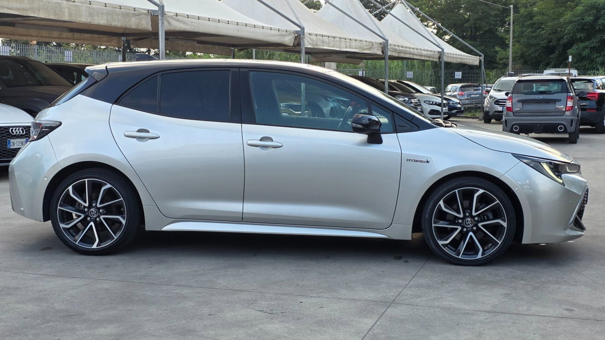 Toyota Corolla 2.0 Hybrid Style (10)