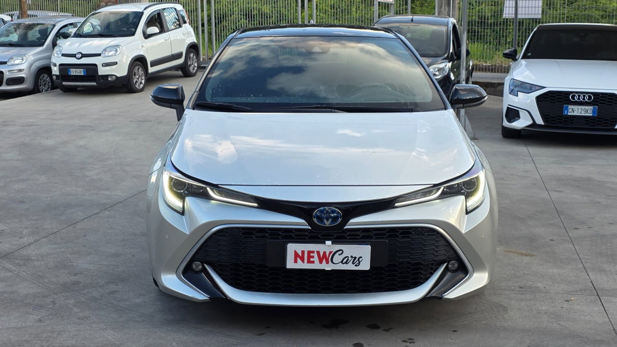 Toyota Corolla 2.0 Hybrid Style (2)
