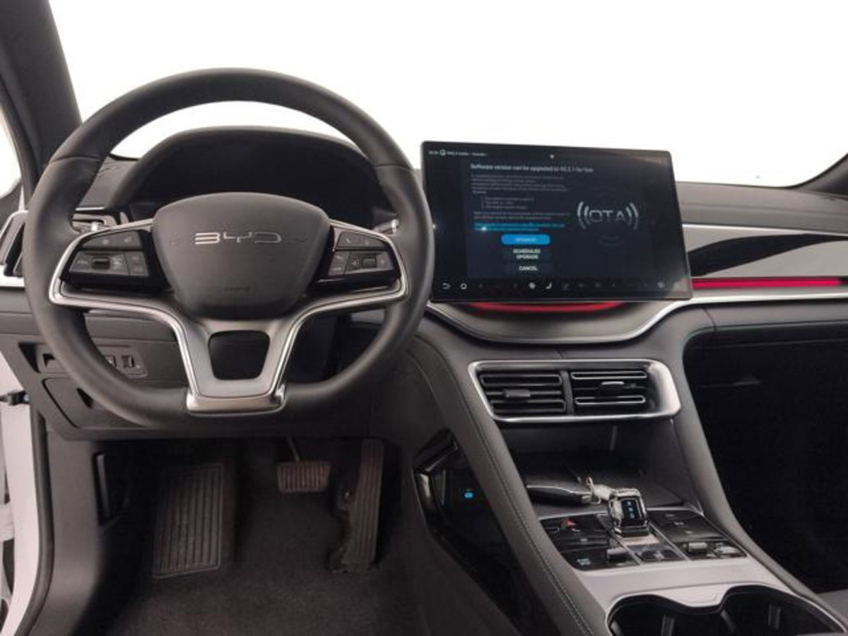 Byd Seal U DM-i 1.5 phev Comfort 2wd (12)